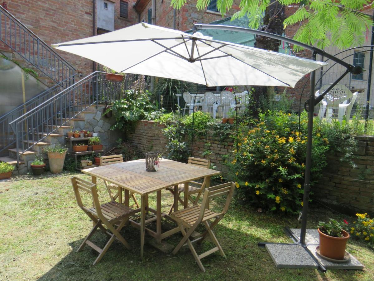 La Superba Ca' Zeneize Bed & Breakfast Foiano Della Chiana Exterior photo